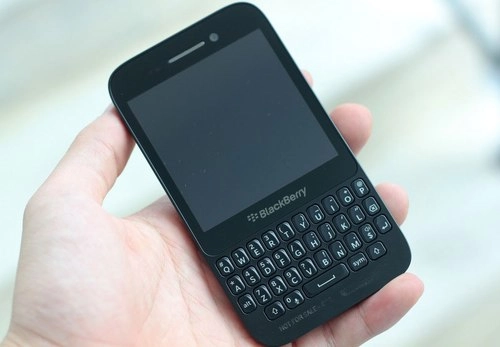 Blackberry q5 bản thử nghiệm xuất hiện ở hà nội - 2
