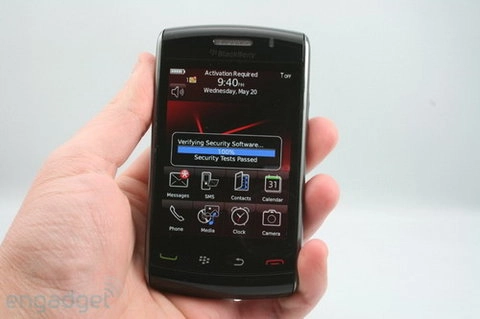 Blackberry storm 2 và bold 2 sắp xuất hiện - 1