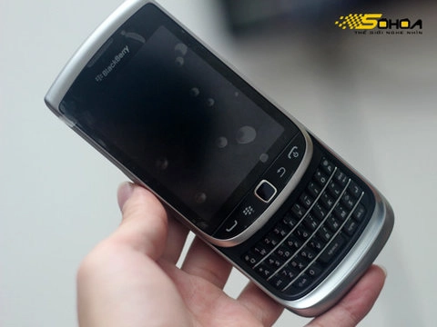 Blackberry torch 9810 giá 188 triệu đồng - 4