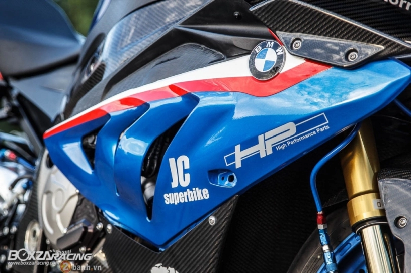 Bmw s1000rr siêu ngầu trong bản độ hàng hiệu cực chất - 18