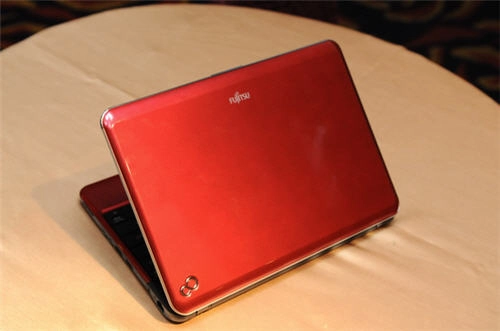 Bộ ba lifebook mới của fujitsu - 5