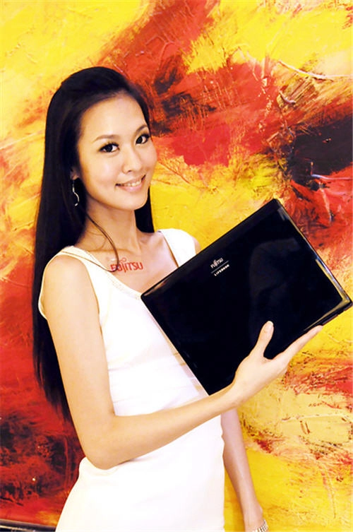 Bộ ba lifebook mới của fujitsu - 11