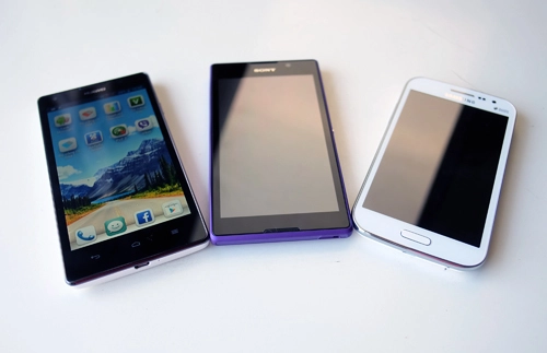 Bộ ba smartphone tầm trung màn hình lớn hai sim đọ dáng - 5