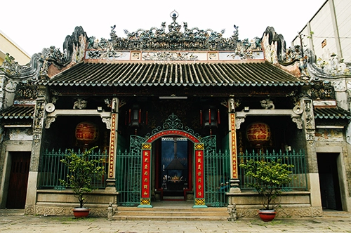 Các ngôi chùa nổi tiếng ở sài gòn hút khách du xuân - 4