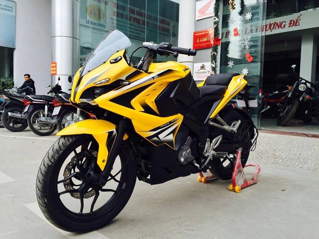 Cận cảnh bajaj pulsar rs200 2016 giá từ 75 triệu đồng tại việt nam - 1