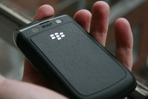 Cận cảnh blackberry bold 9700 - 8