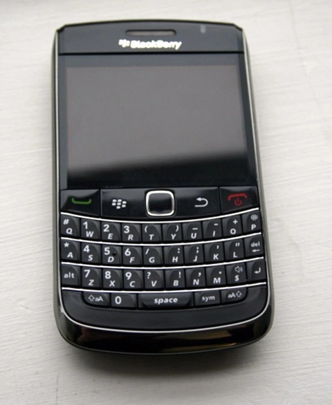 Cận cảnh blackberry bold 9700 - 18