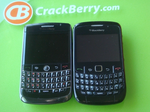 Cận cảnh blackberry onyx - 24