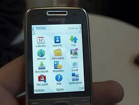 Cận cảnh nokia e52 - 15