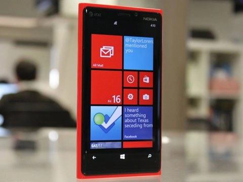 Cơ hội mua lumia 920 tốt nhất trong năm - 2