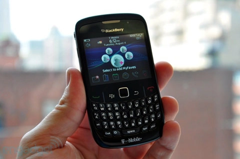 đập hộp blackberry curve 8520 - 13