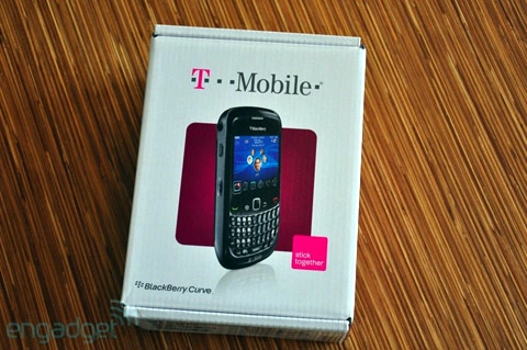 đập hộp blackberry curve 8520 - 1