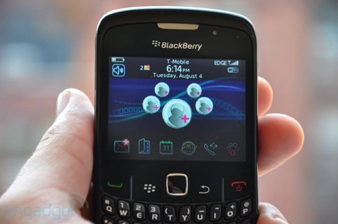 đập hộp blackberry curve 8520 - 18