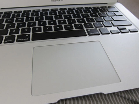 đập hộp macbook air 2011 - 6