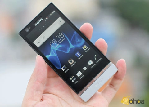 đập hộp sony xperia p chính hãng 12 triệu - 3