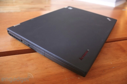 đập hộp thinkpad t400s - 6