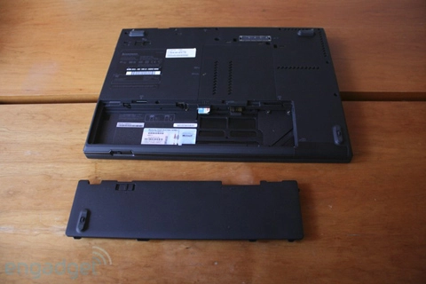 đập hộp thinkpad t400s - 8