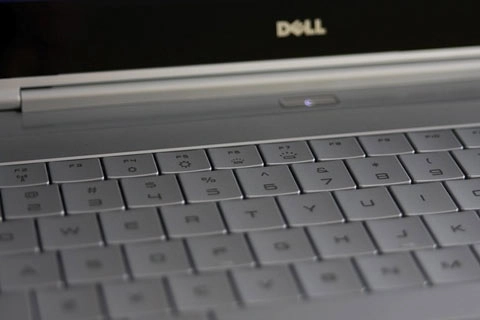 Dell adamo tại việt nam giá 3199 usd - 10