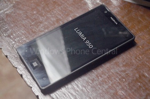 Điện thoại cảm ứng giá rẻ nokia asha được thiết kế như lumia - 4