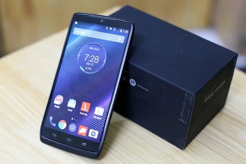 Điện thoại motorola droid turbo màn hình 2k pin khủng về vn - 1