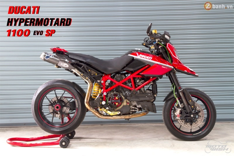 Ducati hypermotard 1100 evo sp với bản độ đầy sang chảnh - 1