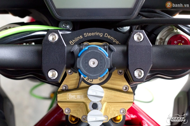 Ducati hypermotard 1100 evo sp với bản độ đầy sang chảnh - 6