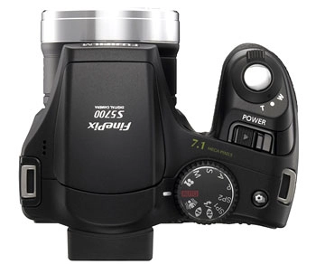 Finepix s5700 cho dân bán chuyên năng động - 3