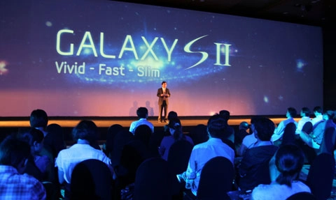 Galaxy s ii ra mắt hoành tráng tại vn - 1