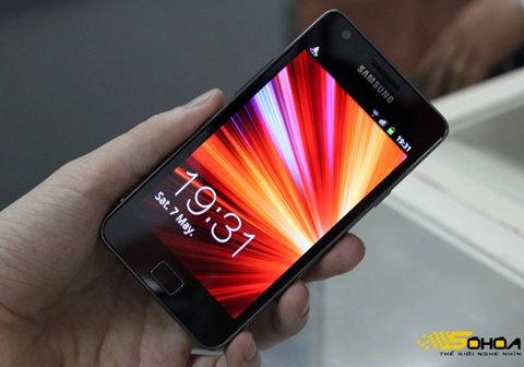 Galaxy s ii xách tay giá 168 triệu đồng - 4