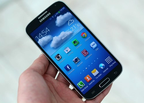 Galaxy s4 chính hãng tại việt nam có giá 1599 triệu đồng - 2