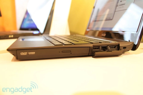 Hai laptop đầu tiên sử dụng usb 30 của asus - 7