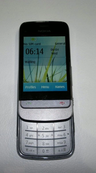 Hình ảnh chiếc di động lạ của nokia - 1