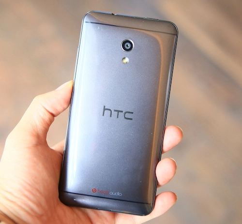 Hình ảnh thực tế htc desire 700 tại việt nam - 2