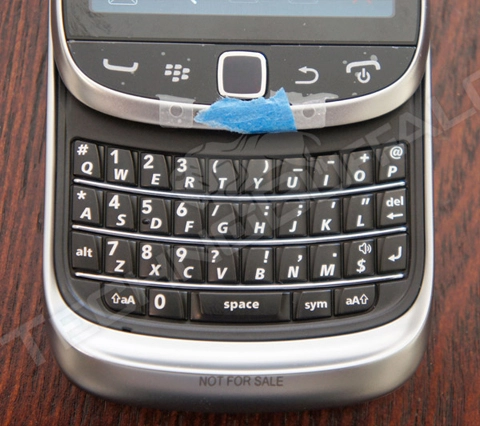 Hình ảnh và video về blackberry torch 2 - 6