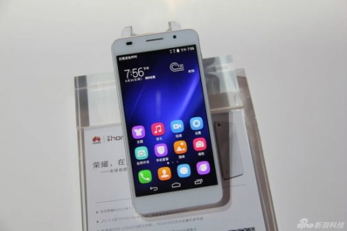Huawei ra smartphone 8 nhân mạnh hơn galaxy s5 xperia z2 - 1