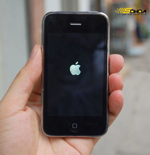 Iphone 3gs 8gb xuất hiện ở hà nội - 2