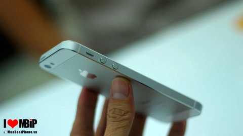 Iphone 5 đầu tiên về việt nam - 3