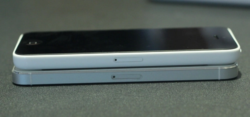 Iphone 5c vỏ nhựa đọ dáng với iphone 5 - 6