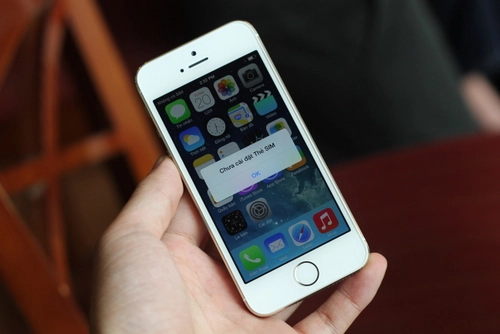Iphone 5s đầu tiên về việt nam giá hơn 20 triệu đồng - 4