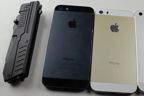 Iphone 5s vỏ vàng đọ khả năng chống xước với iphone 5 - 1