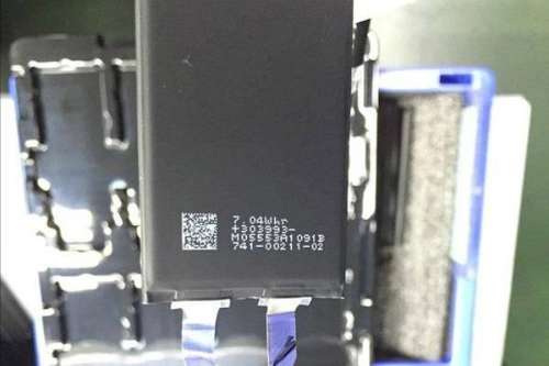 Iphone 7 có thể dùng vỏ tráng gốm tăng pin so với 6s - 2