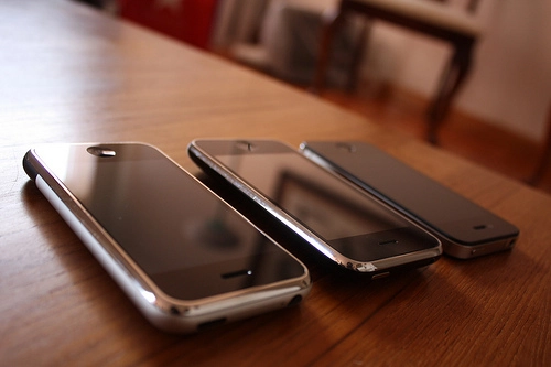 Iphone đời đầu hàng độc giá nghìn usd ở việt nam - 2