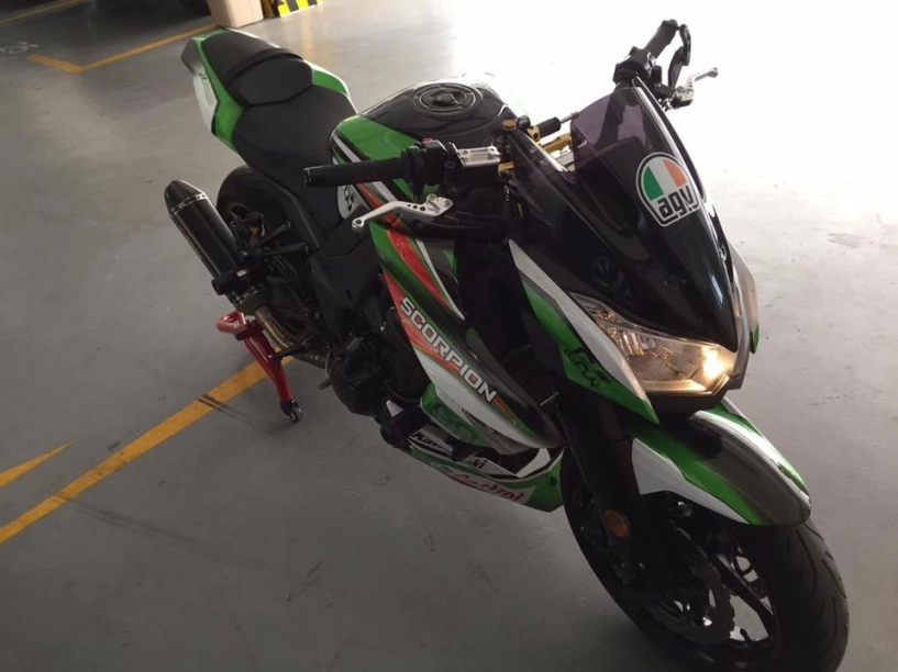Kawasaki z1000 độ ngầu hơn trong bộ cánh tem đấu - 2