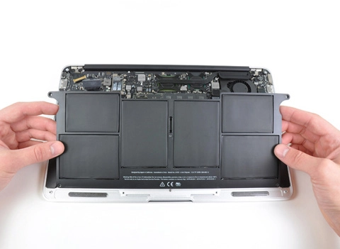 Khám phá nội tạng macbook air mới - 4