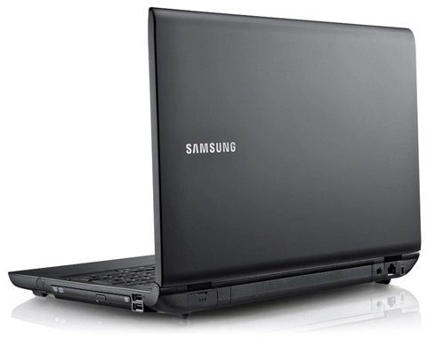 Laptop samsung với màn hình chống lóa - 2