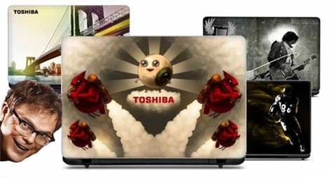 Laptop toshiba phong cách độc - 1