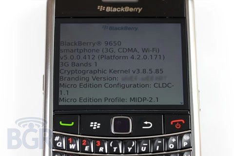 Loạt hình ảnh blackberry tour2 xuất hiện - 8