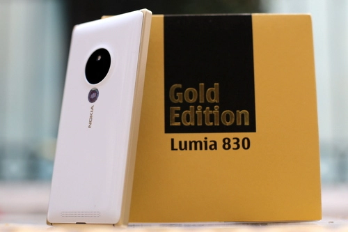 Lumia 830 phiên bản vàng có giá 799 triệu đồng - 1