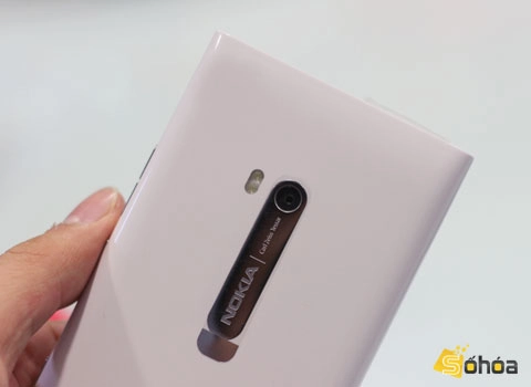 Lumia 900 chính hãng giá 125 triệu - 9