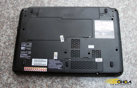 M500 laptop tầm trung của toshiba - 12